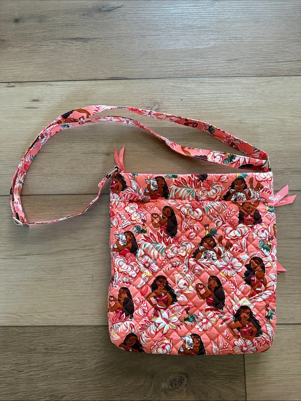 NWOT Vera Bradley MOANA Quilted Triple Zip Crossbody Hipster